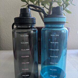ThermoFlask Water Bottles - 2 For The Price Of 1! Great Deal 😁